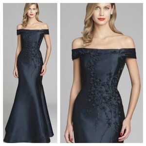 Rickie Freeman for Teri Jon Navy Blue Off-Shoulder Maxi Dress